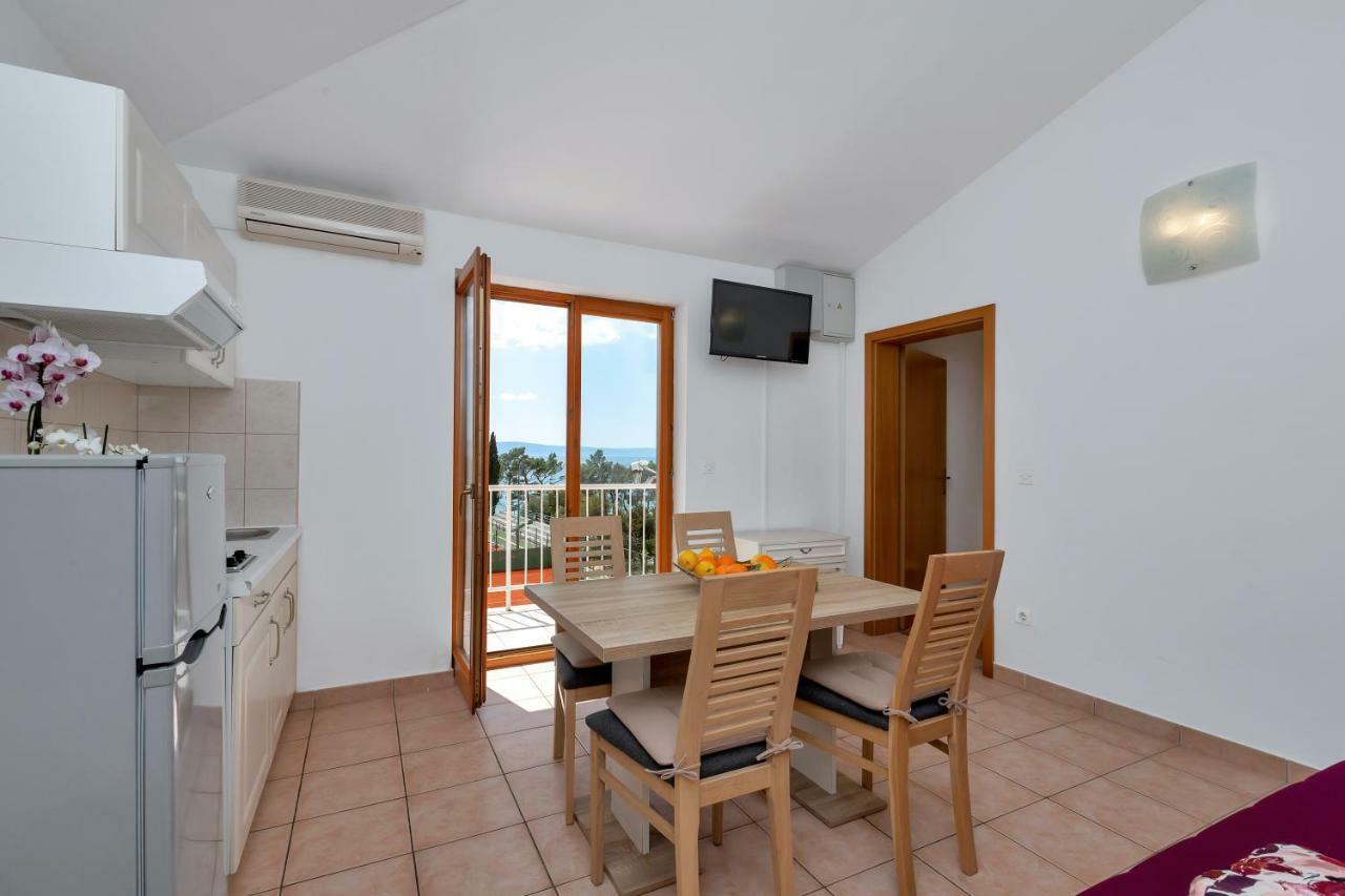 Apartments Ratko Tučepi المظهر الخارجي الصورة