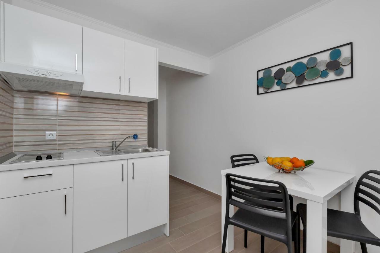 Apartments Ratko Tučepi المظهر الخارجي الصورة